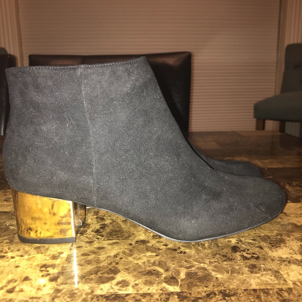 Arizona Paisley Womens Bootie